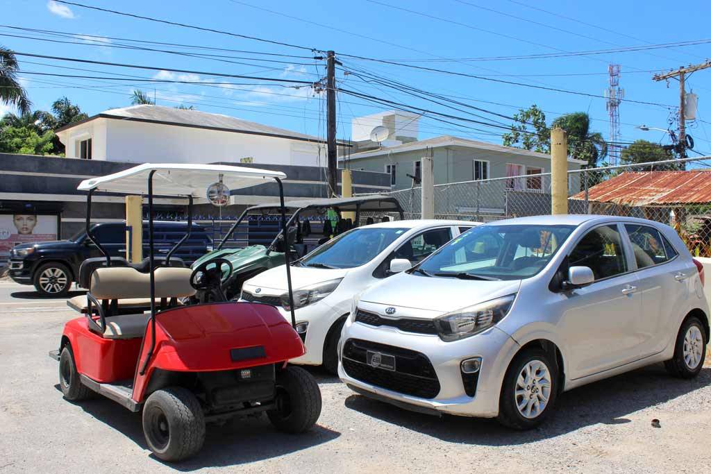 D'Leon Rent a Car & Motors • Rent a car • Las Terrenas • Samaná
