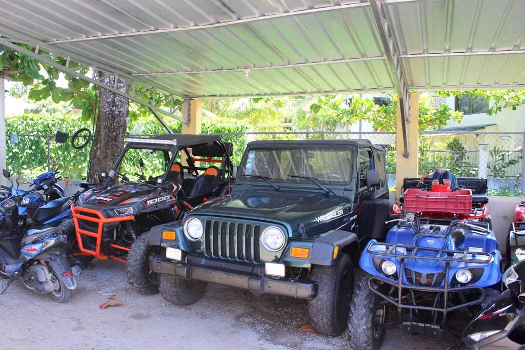 D'Leon Rent a Car & Motors • Rent a car • Las Terrenas • Samaná